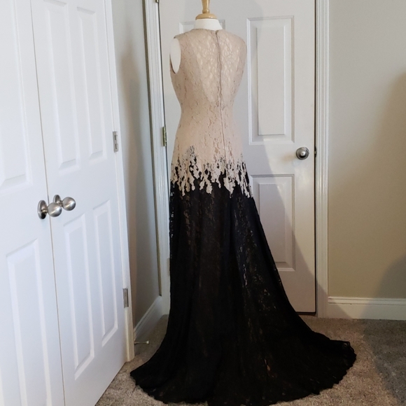 New with tag Eugenia Lace Formal Floor Length Gown - Picture 5 of 8